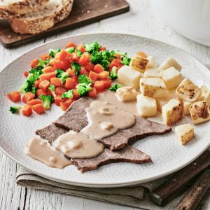 Sliced Beef With Mushroom Gravy (12150) LC LF